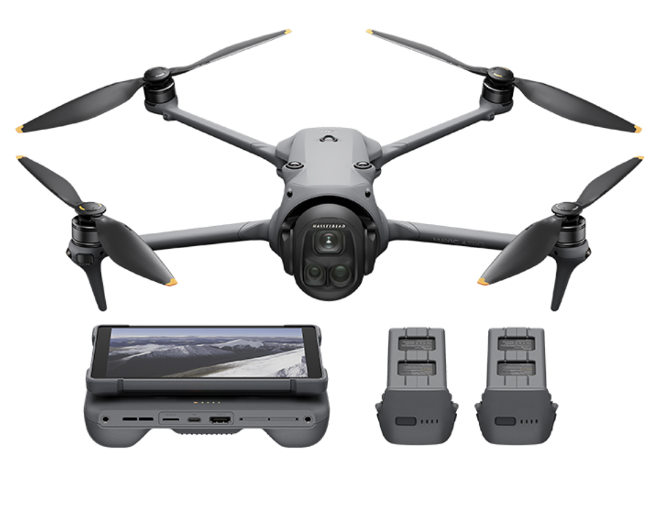 DJI Mavic 4 Pro Creator Combo